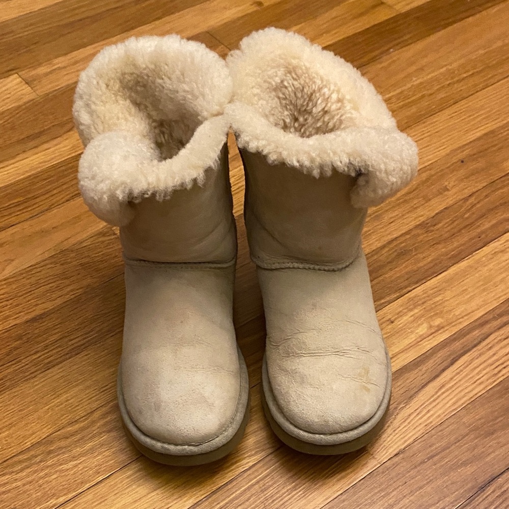 Ugg Bailey Button (Short) Shearling Winter Boots - image 1